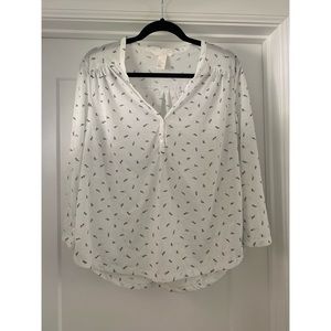 H&M •‎ Lightweight Top